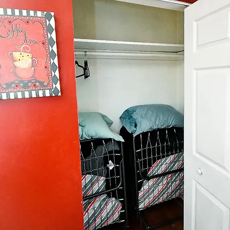 Modern Designed Dtwn Condo With A 99 Percent Walk Score